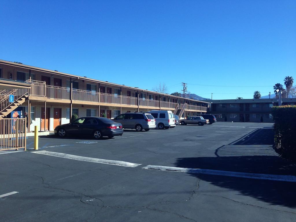 Downtown Motel 7 San Bernardino Exteriér fotografie